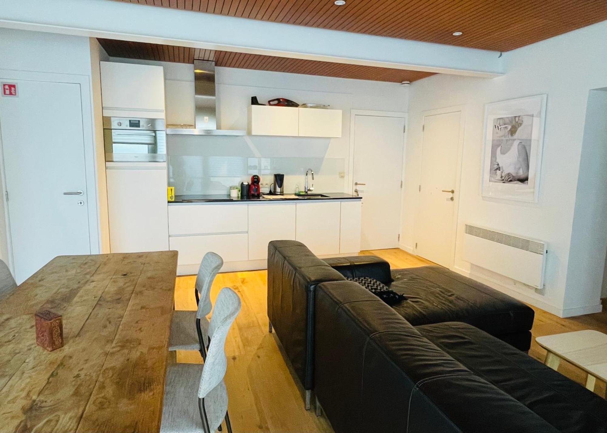 Studio Intensity แอนต์เวิร์ป ภายนอก รูปภาพ